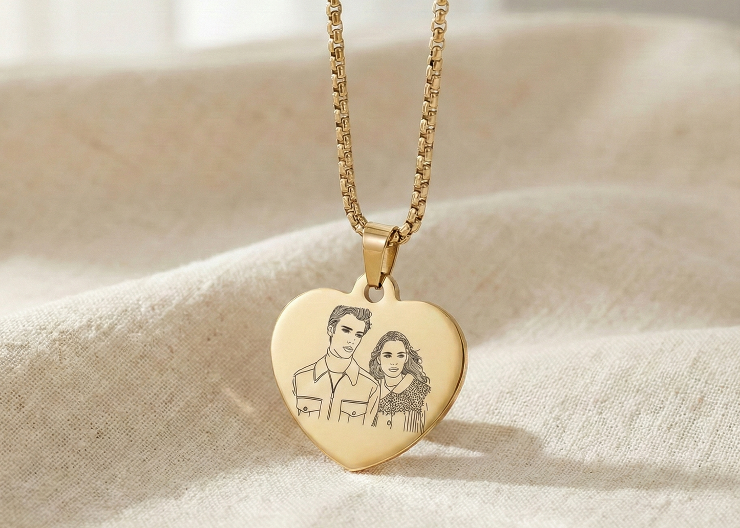 LE COLLIER CŒUR PORTRAIT ÉTERNEL - FEMME